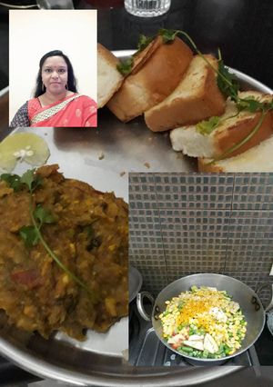 A picture of Pao bhaji with all vegetables.