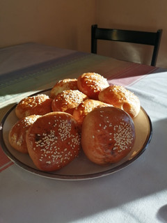 Una foto de Bollos rellenos de queso crema