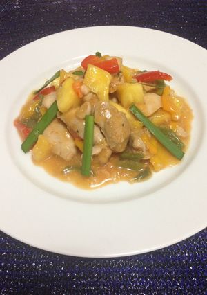 Una foto de Pollo con Salsa de Piña!