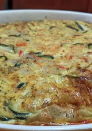 Una foto de Pastel de calabacín con palitos de mar (surimi)