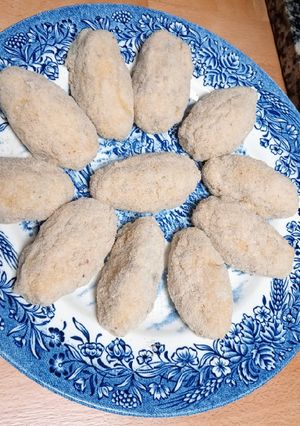 Una foto de Croquetas de hongos sin gluten y sin lactosa. Con y sin panificadora