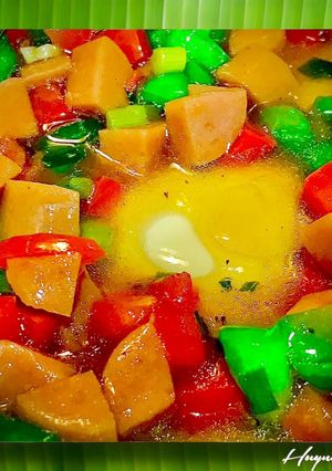 Hình của món Trứng Gà Hấp Ớt Chuông Sốt Dầu Hào.