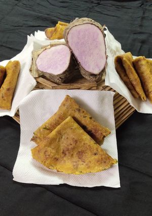 યમ થેપલાં(thepla recipe in Gujarati) રેસીપી મુખ્ય ફોટો