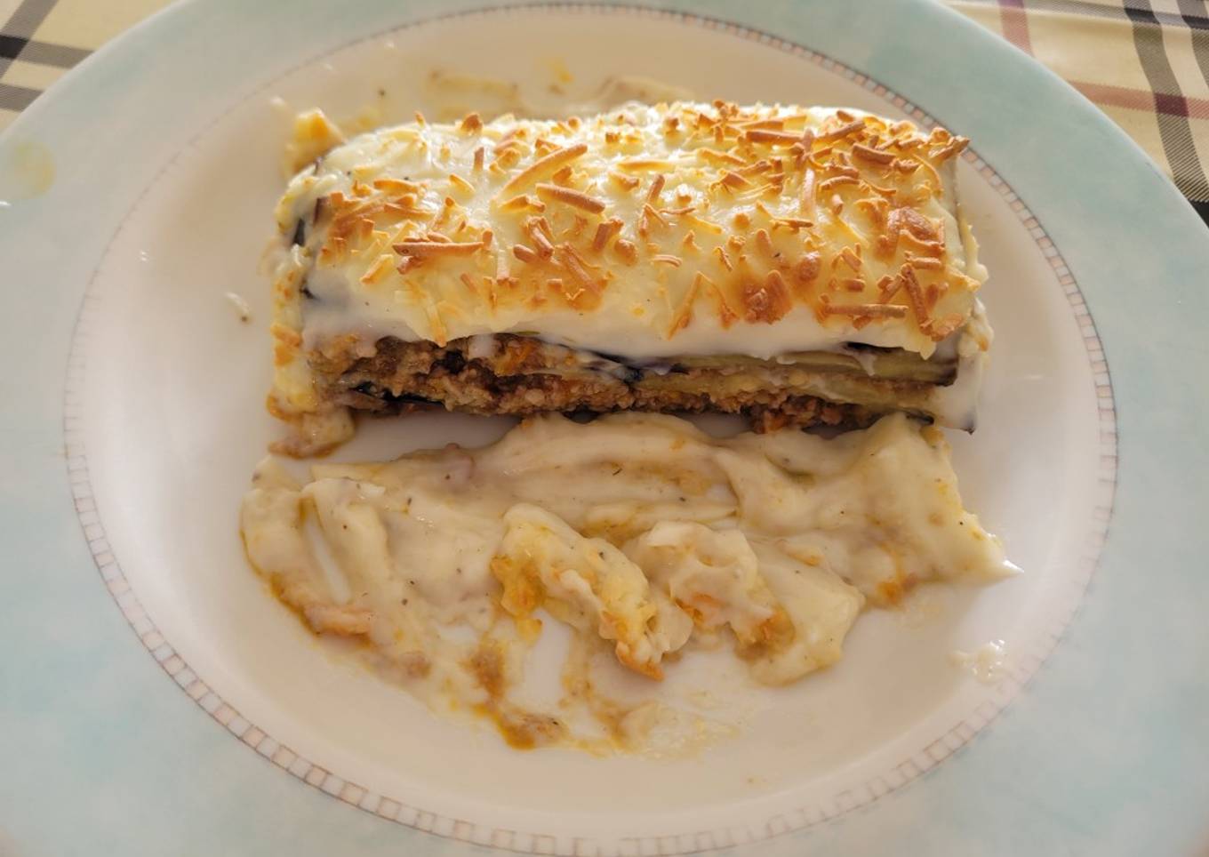 Moussaka Griega con carne de cordero picada y con Thermomix