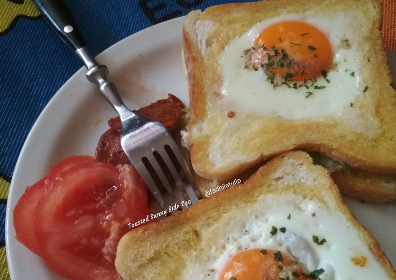 Toasted Sunny Side Egg (Roti Telor Mata Sapi)