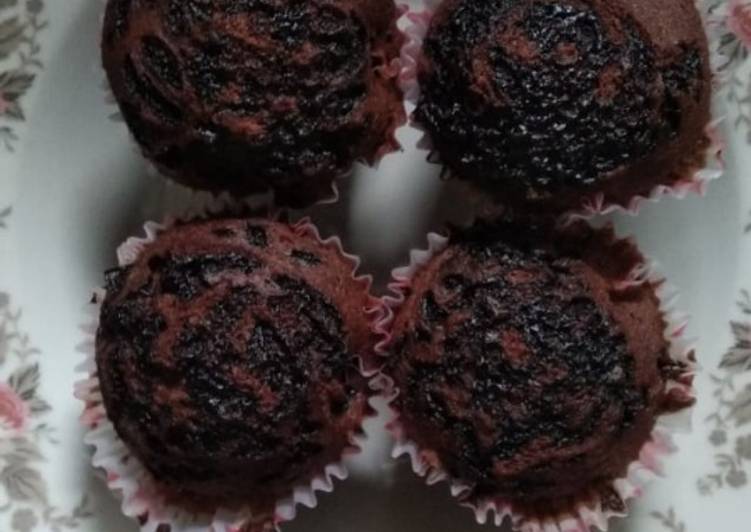 Resep Bronis kukus versi cupcake Anti Gagal