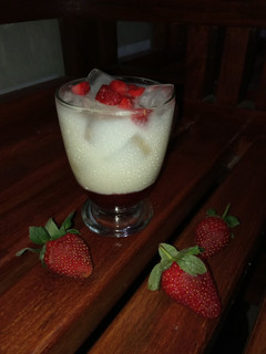 Foto resep Korean fresh strawberry milk