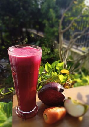 Foto resep Jus Detoks : Bit Wortel Apel