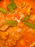 Meat curry with potato and bindy