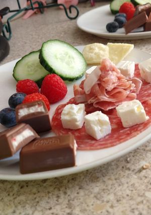 A picture of Snack/lunch idea.