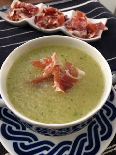 Una foto de Sopa de melón