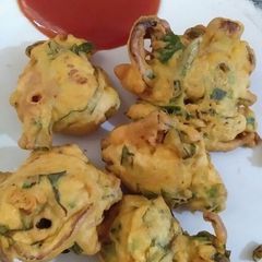 Methi ke pakore A picture of Methi ke pakore.