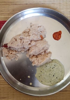 கோதுமை ரவை உப்புமா(wheat rava upma recipe in tamil) செய்முறை முக்கிய புகைப்படம்