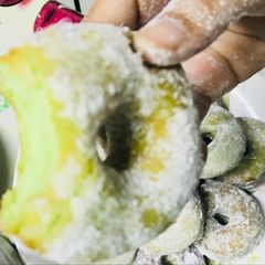 Donut Pandan A picture of Donut Pandan.