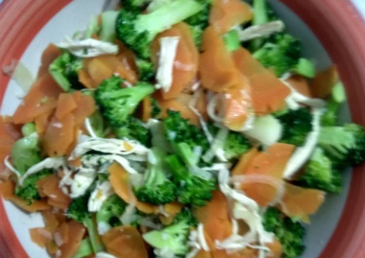 Tumis brokoli ayam suir