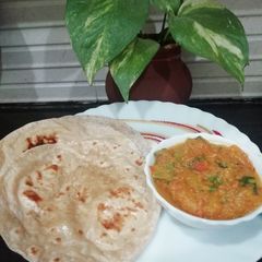 A picture of Roti.