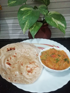 A picture of Roti.