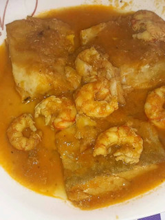 Una foto de Bacalao a la roteña con gambas