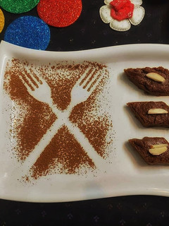चॉकलेट फज (Chocolate Fudge recipe in hindi) रेसिपी मुख्य फोटो
