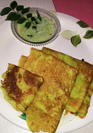 मुगडाळ डोसा (moong dal dosa recipe in marathi) रेसिपी चे मुख्य फोटो 