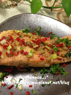 椒鹽鮭魚 的食譜成品照片