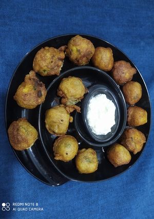 ફરાળી બફવડા (Farali Bafvada Recipe In Gujarati) રેસીપી મુખ્ય ફોટો