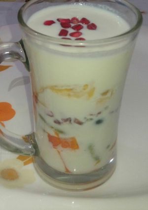 A picture of Milk Banana shake.