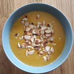 A picture of Sweetcorn chowder (vegan).
