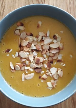 A picture of Sweetcorn chowder (vegan).