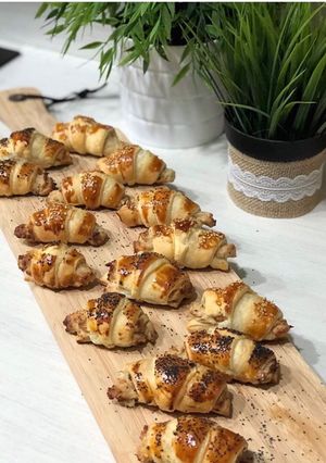 Une photo de Mini croissant tartare thon persil