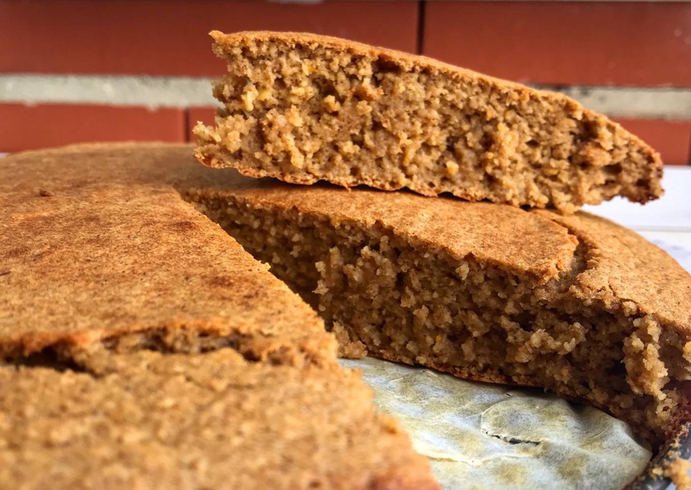 Bizcocho saludable de plátano, naranja y avena