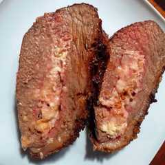 Una foto de Picaña al Horno rellena de Queso y Chorizo