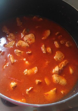A picture of Sweet and Sour Chicken.