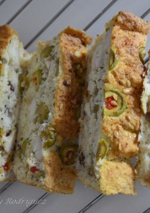 Una foto de Pan de arroz y pollo