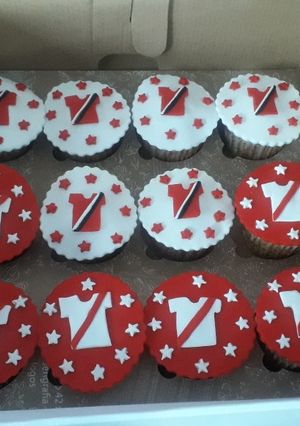 Una foto de Cupcakes de River Plate