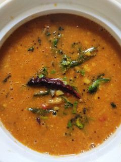துவரம்பருப்பு இட்லி சாம்பார் (plain thur dal sambar for idly) செய்முறை முக்கிய புகைப்படம்