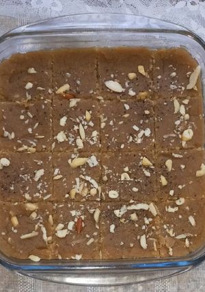 A picture of Banana Jaggery Burfi.