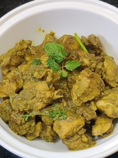 புதினா சிக்கன் / க்ரீன் சிக்கன் செய்முறை முக்கிய புகைப்படம்
