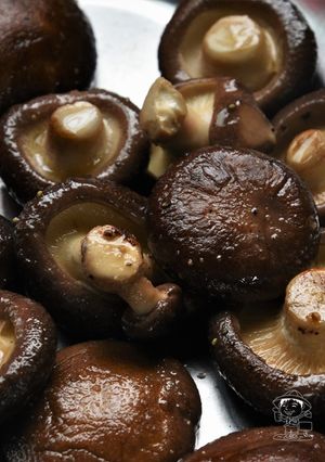 【共食團】煎香菇 的食譜成品照片