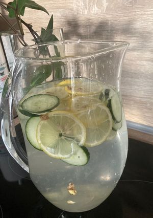Une photo de Eau rafraîchissante et désaltérante