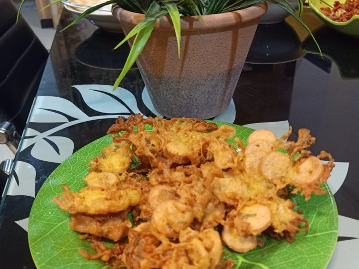 Cara Gampang Menyiapkan Peyek Sosis Anti Gagal