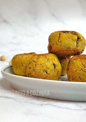 Foto de Bolinhos de grão de bico e cogumelos