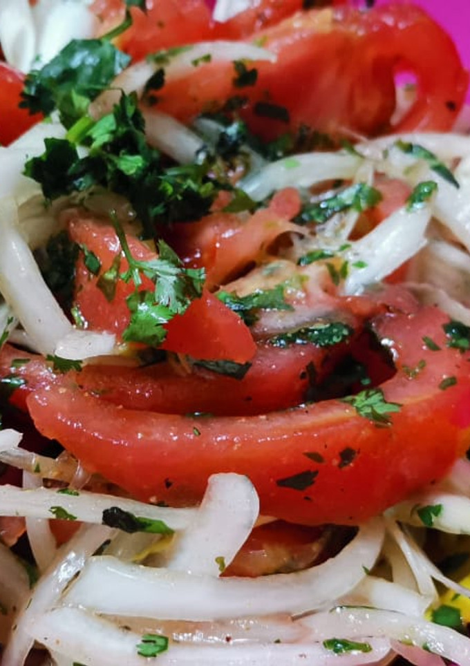 Una foto de Qué más chileno que una ensalada chilena 😘