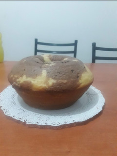 Una foto de Bizcochuelo de vainilla y marmolado