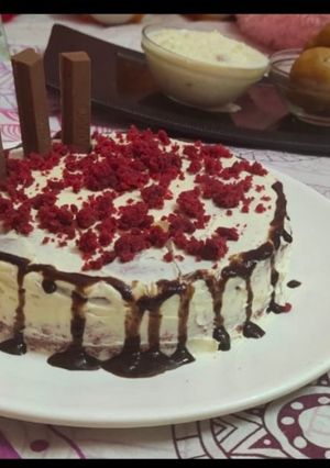 A picture of Red velvet cake.