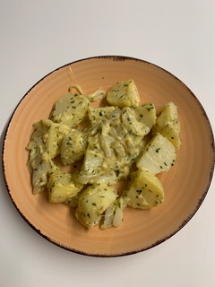Una foto de Patatas salseadas