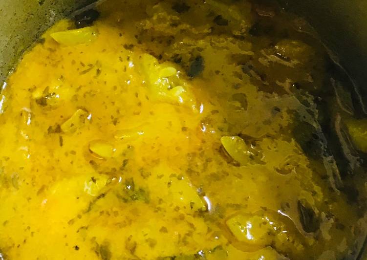 Recipe of Favorite Lauki (kaddu)curry