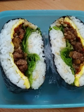 Cara Mudah Membikin Resep  Onigiri yang Enak Banget, Enak