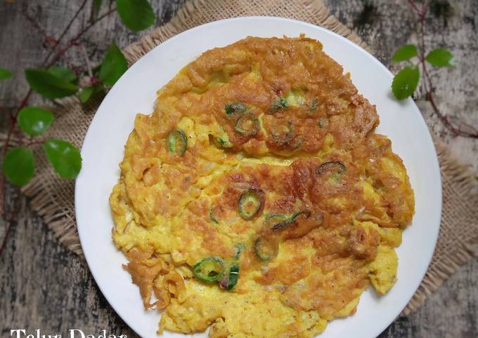 Resep Telur Dadar Cabe Ijo Oleh Vey Alodia S Kitchen Cookpad