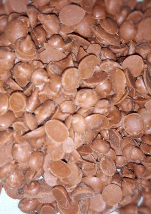 A picture of Home made chocholate chips.